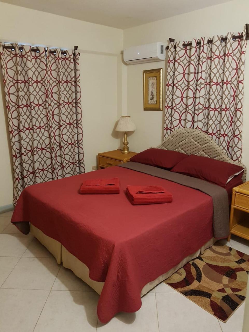 Breezy Apts سانت فيليب المظهر الخارجي الصورة