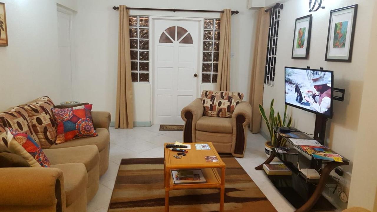 Breezy Apts سانت فيليب المظهر الخارجي الصورة